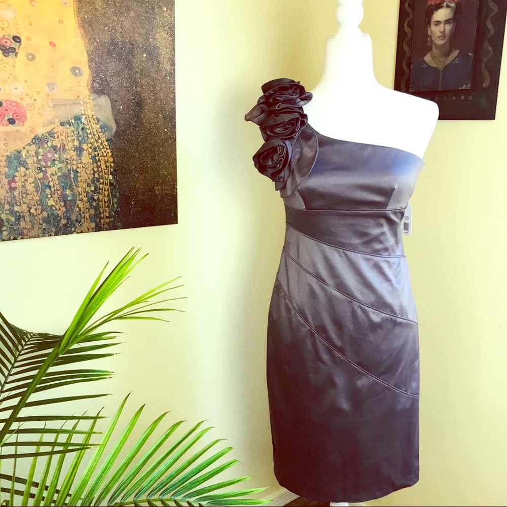 NEW Jessica Simpson One Shoulder Rosette Dress